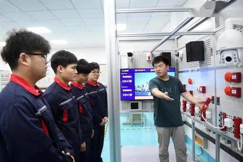 大力發(fā)展職業(yè)教育，以專業(yè)咨詢服務賦能經(jīng)濟高質(zhì)量發(fā)展